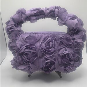 No Brand purple flowered purse, excellent condition
